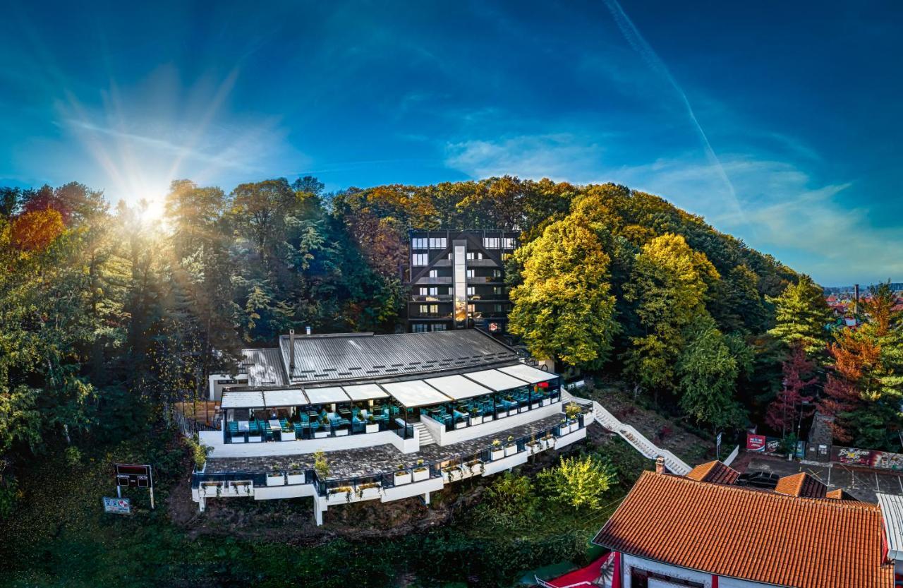 Hotel Ub Aqua Park Ub Exteriör bild